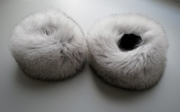 淺灰色(Grey)