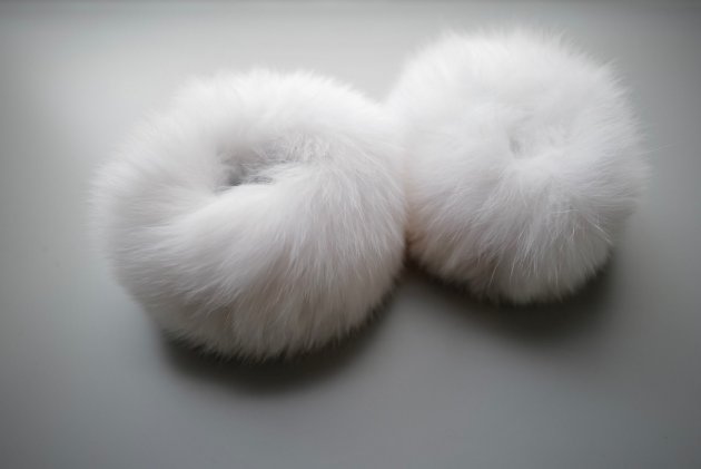 白色(White)