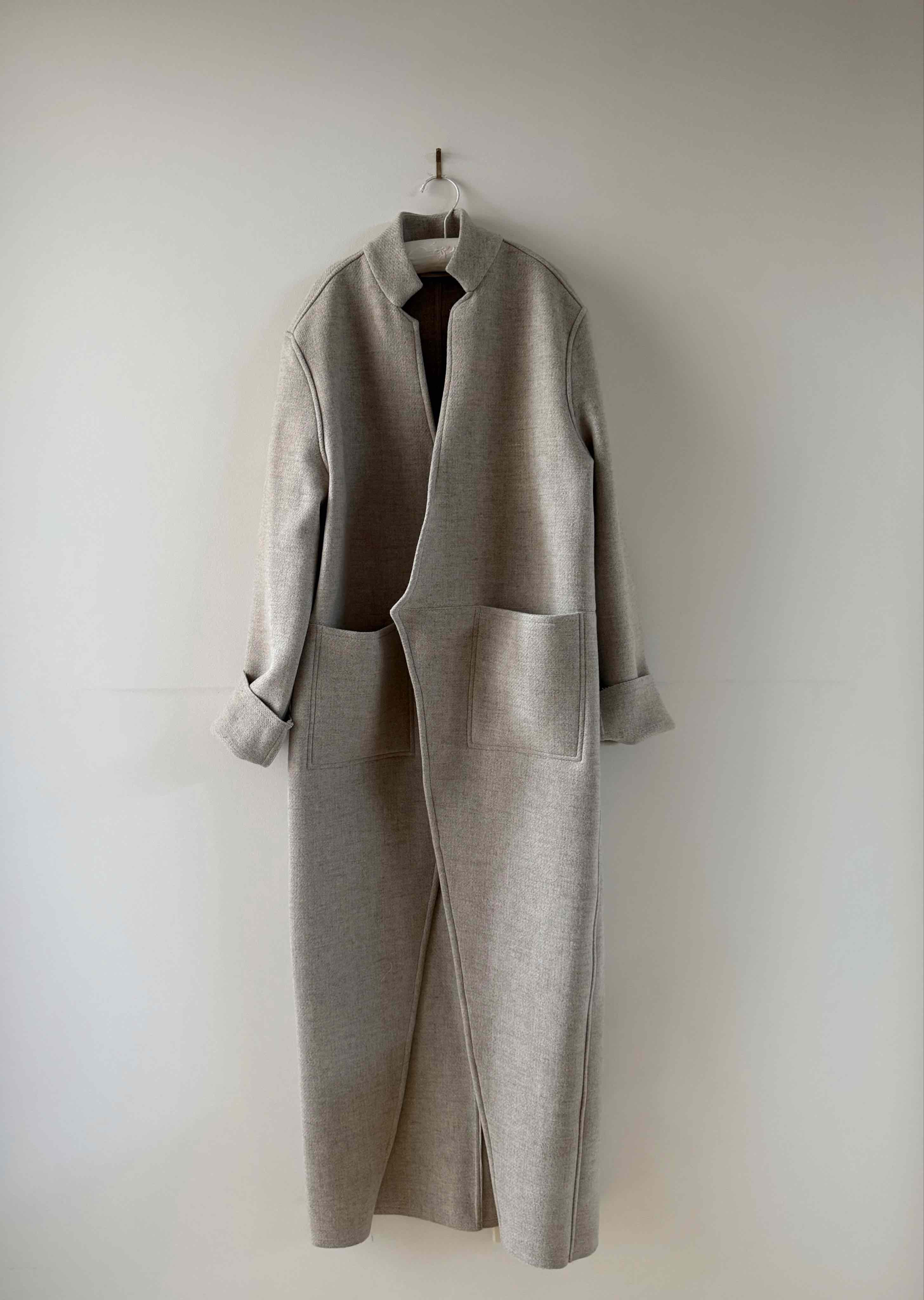 Hepburn Coat 香檳復古織紋